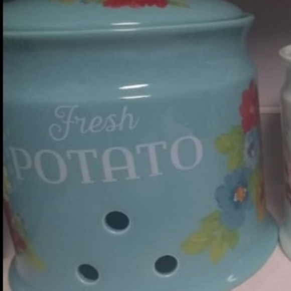 The Pioneer Woman Other Pioneer Women Potato Onion Garlic Keeper